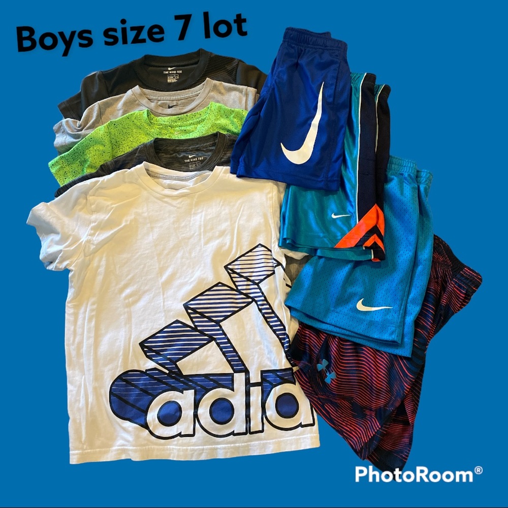 Boys Nike Lot Size 7